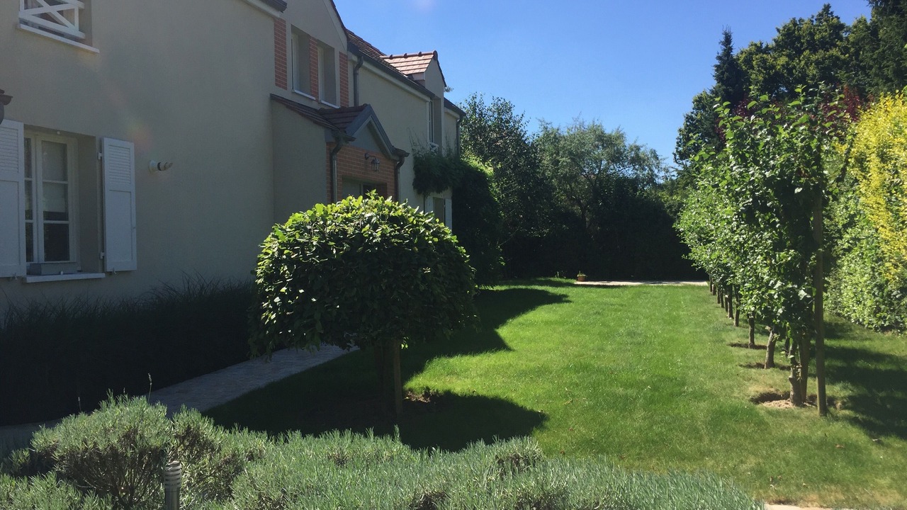 Photo of Outdoor in Feucherolles