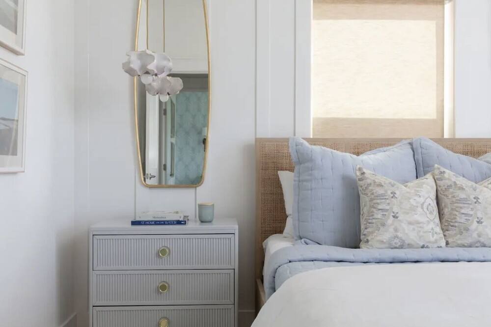 Photo of Bedroom in Galveston