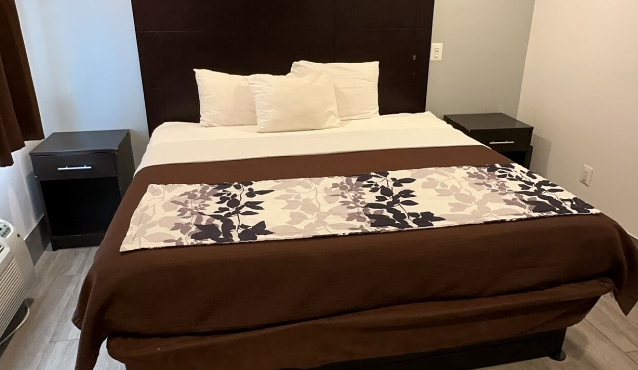 Photo of Others in Lindenhurst