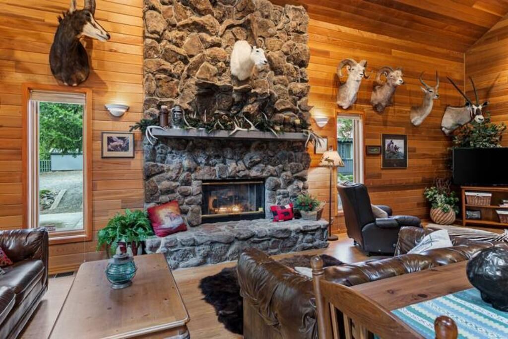 Photo of Livingroom in Naches