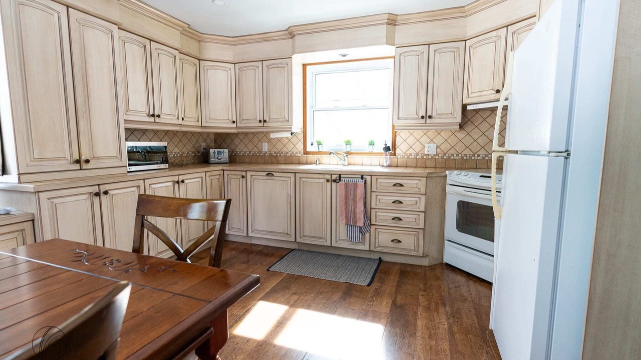 Photo of Kitchen in Notre-Dame-de-la-Merci