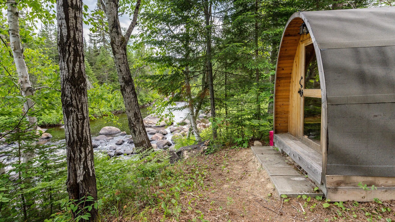 Photo of Outdoor in Notre-Dame-de-la-Merci