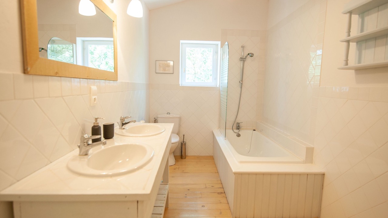 Photo of Bathroom in Montreal