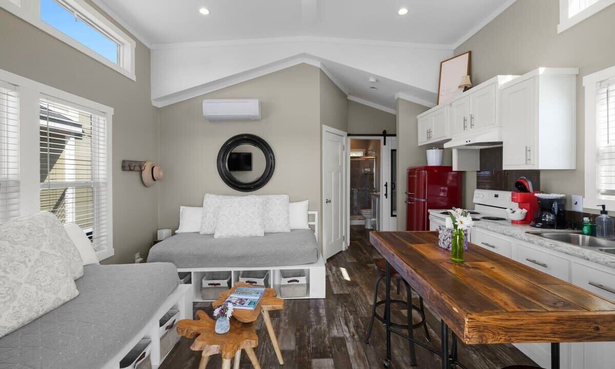Photo of Livingroom in Dripping Springs