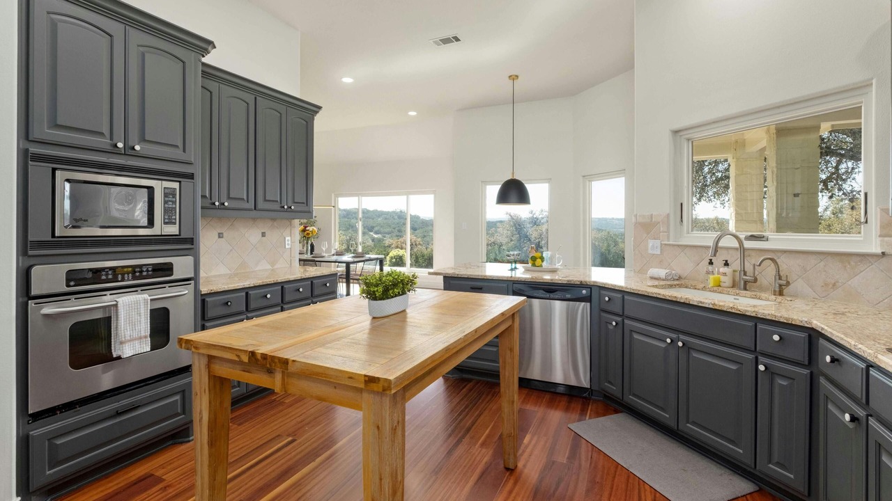 Photo of Kitchen in Dripping Springs