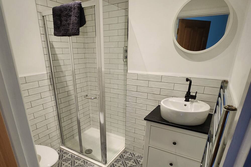 Photo of Bathroom in Dartmoor Forest