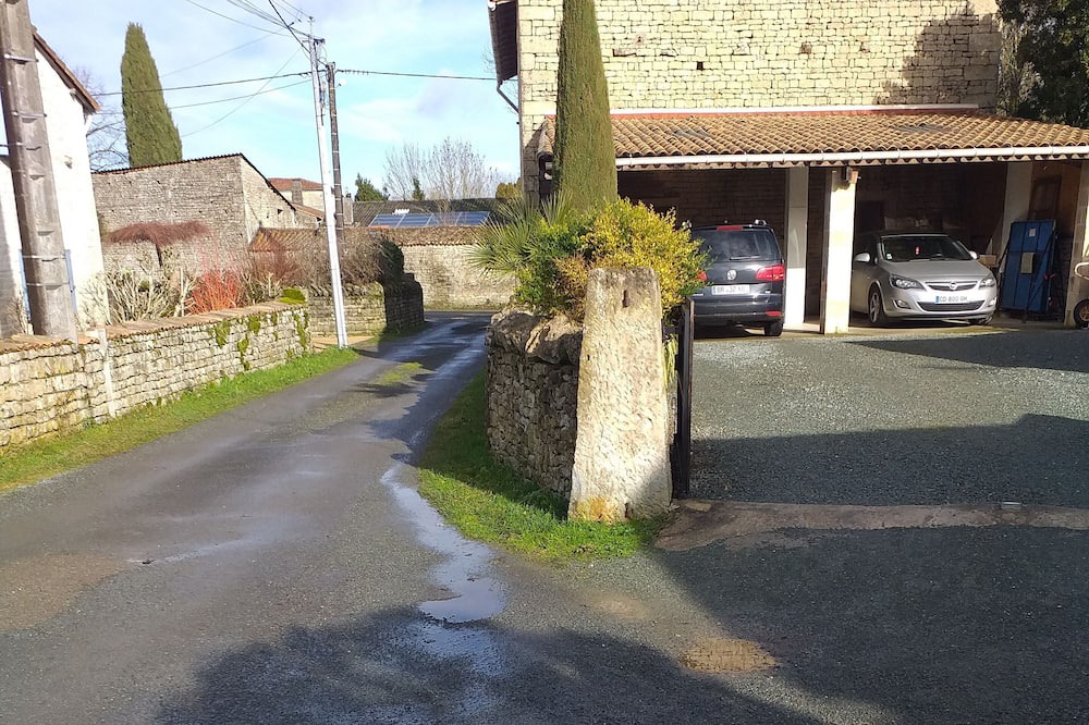 Photo of Outdoor in La Creche