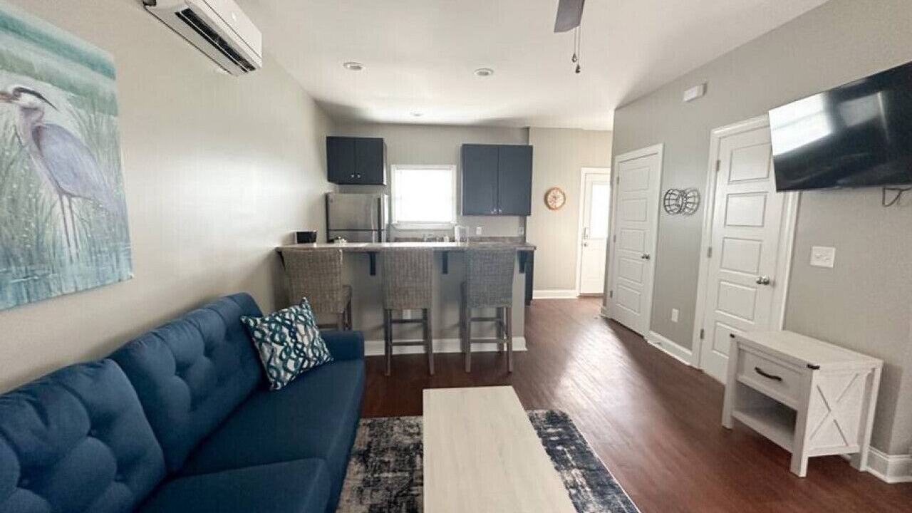 Photo of Livingroom in MLK University
