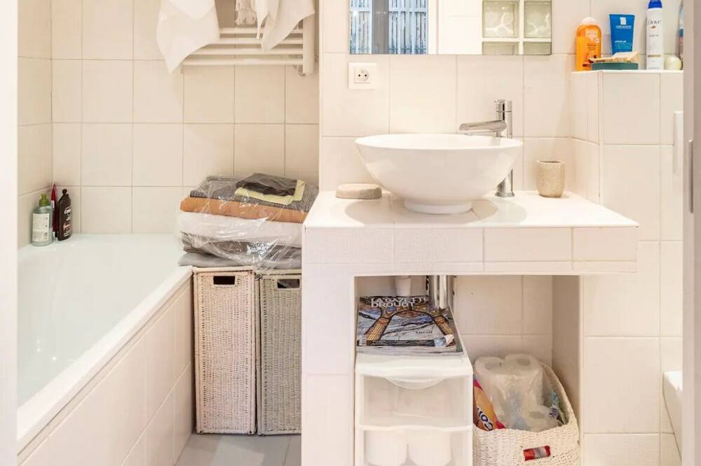 Photo of Bathroom in Neuilly-sur-Seine