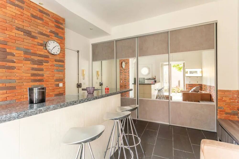 Photo of Others in Neuilly-sur-Seine