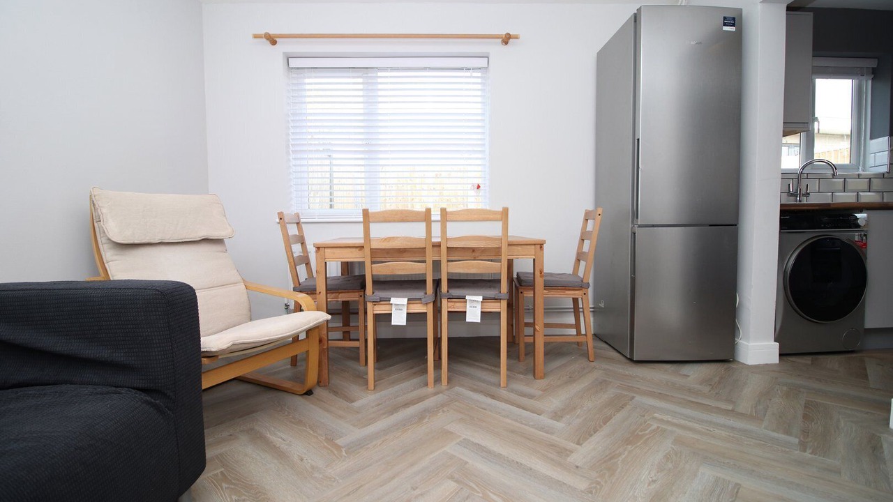 Photo of Others in Cribbs Causeway