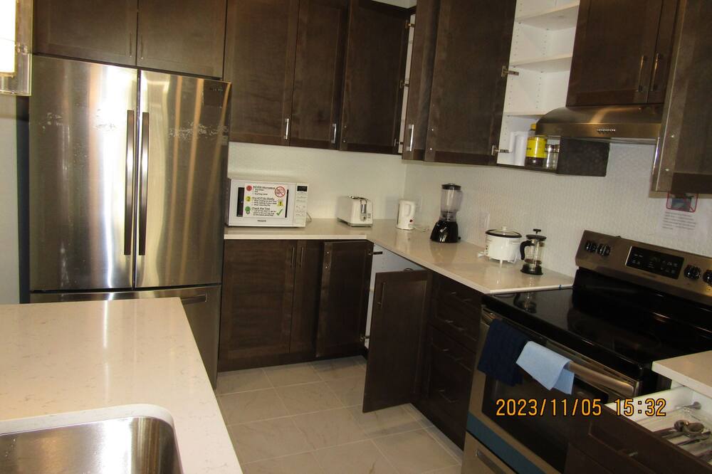 Photo of Kitchen in Ottawa Division