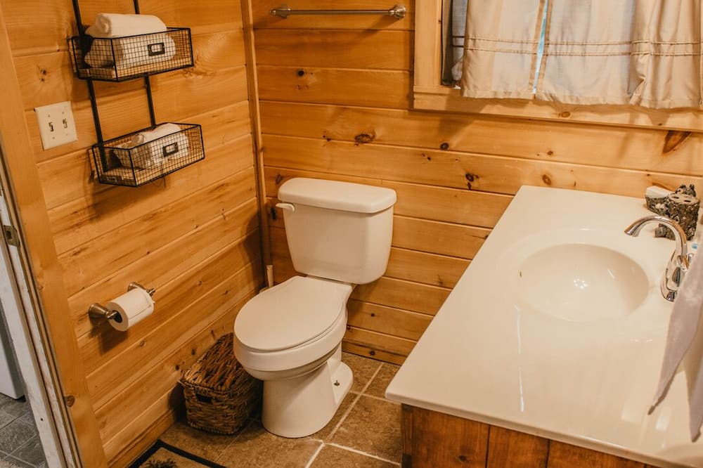 Photo of Bathroom in Pickens