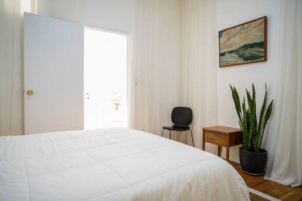 Photo of Bedroom in Hoboken