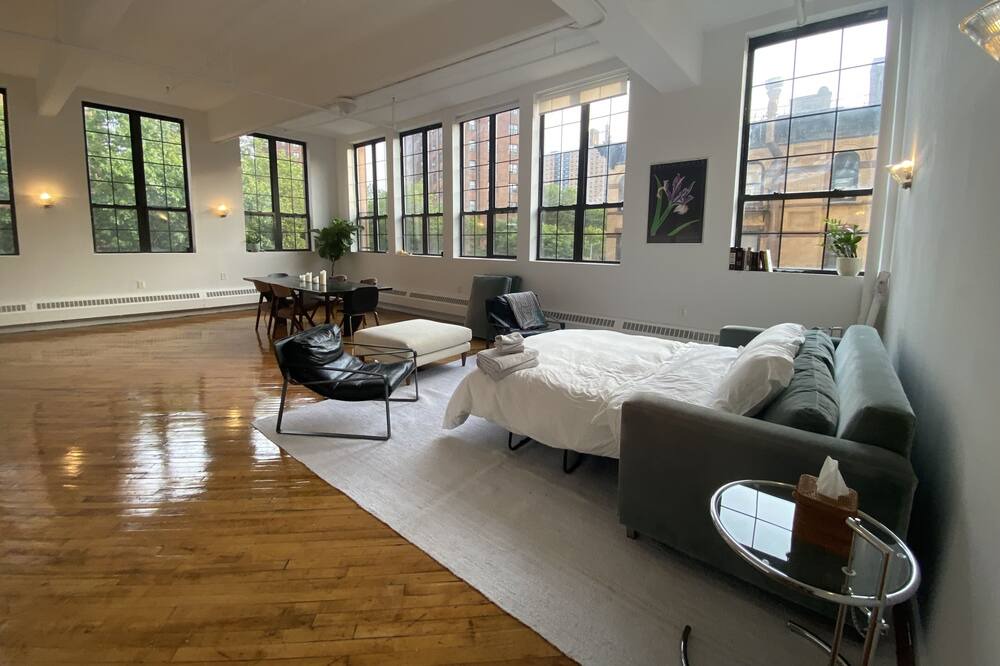 Photo of Others in Hoboken