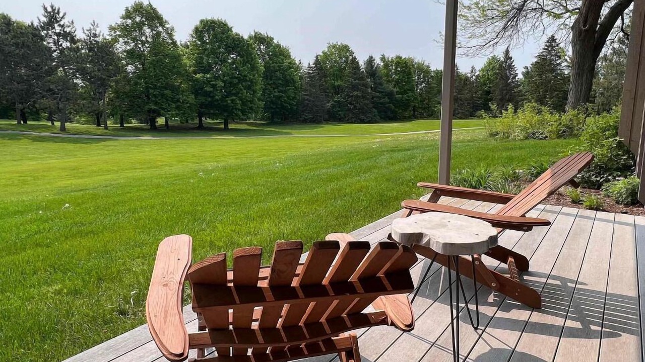 Photo of Outdoor in Acme