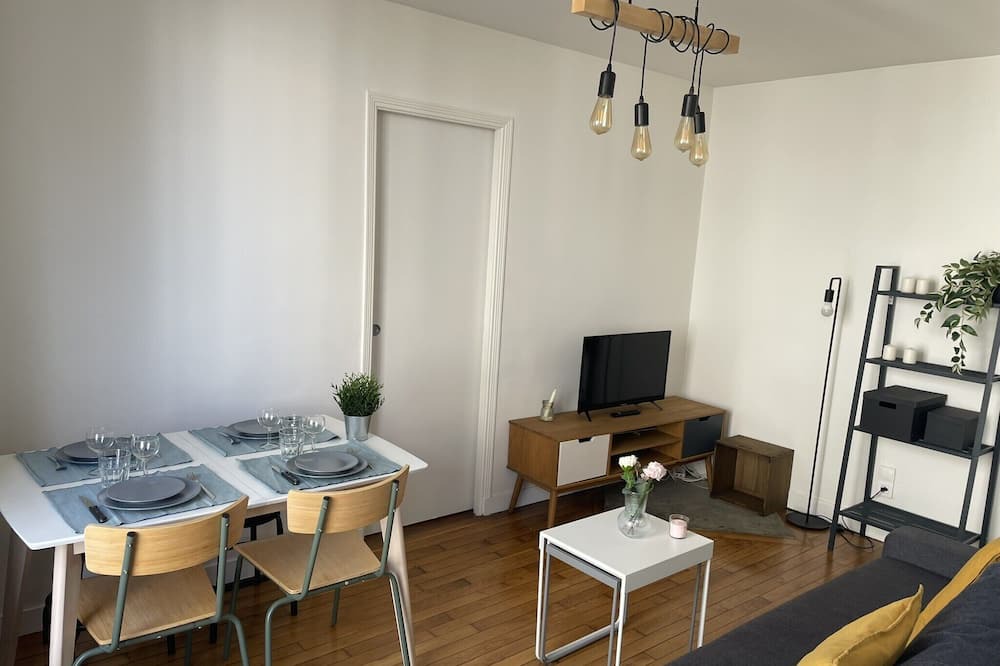 Photo of Livingroom in Pantin