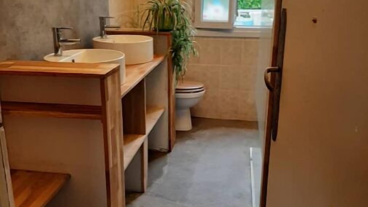 Photo of Bathroom in Roseraie