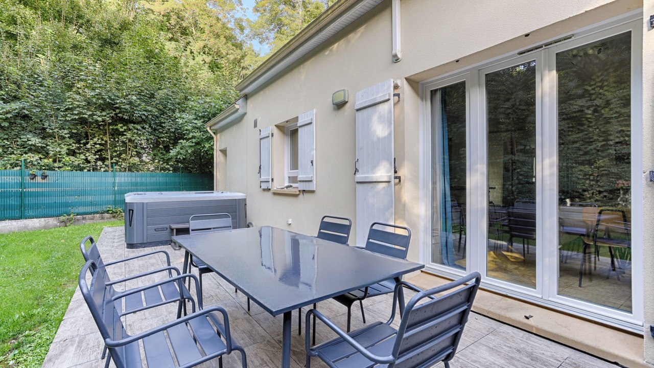 Photo of Outdoor in Montevrain