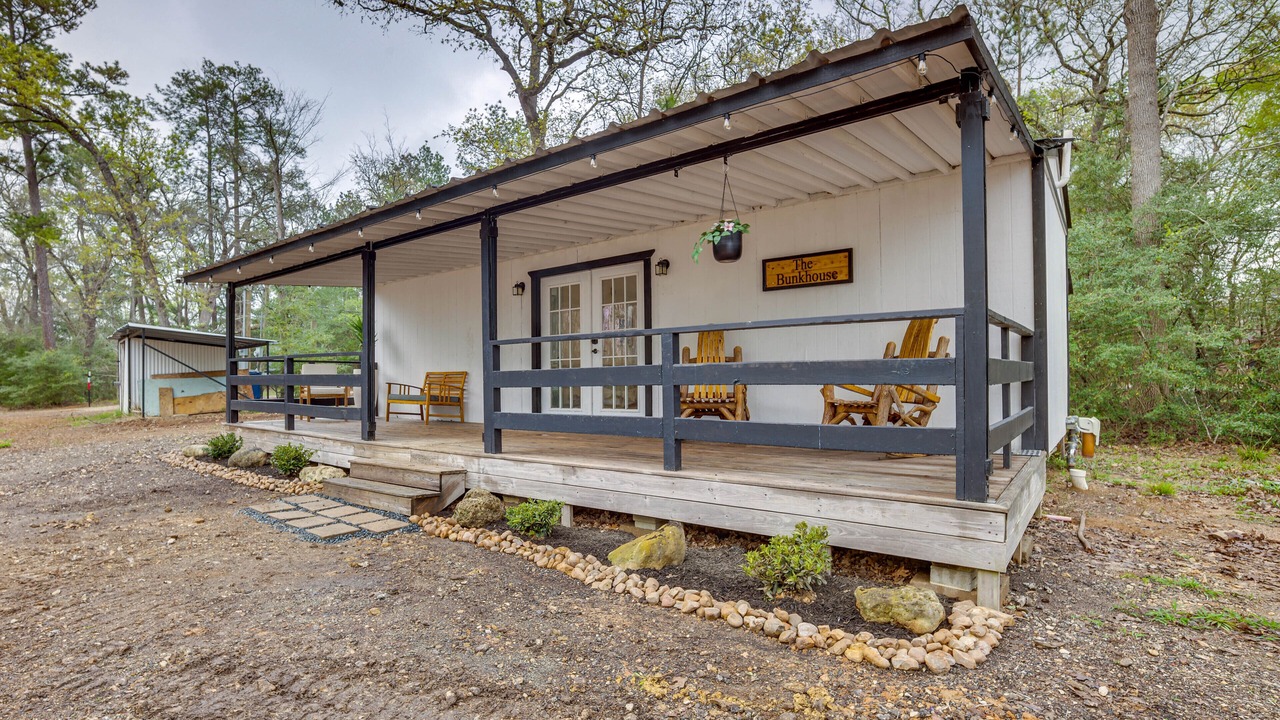 Photo of Outdoor in Willis