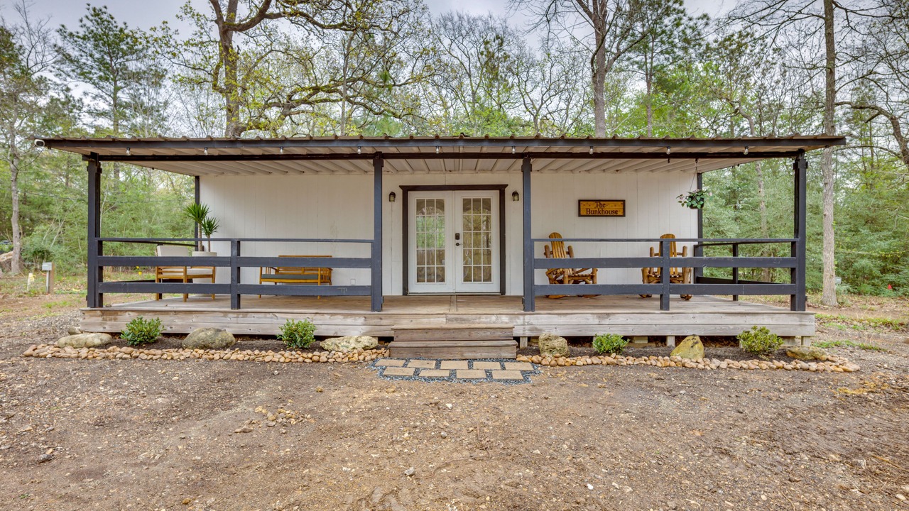 Photo of Outdoor in Willis