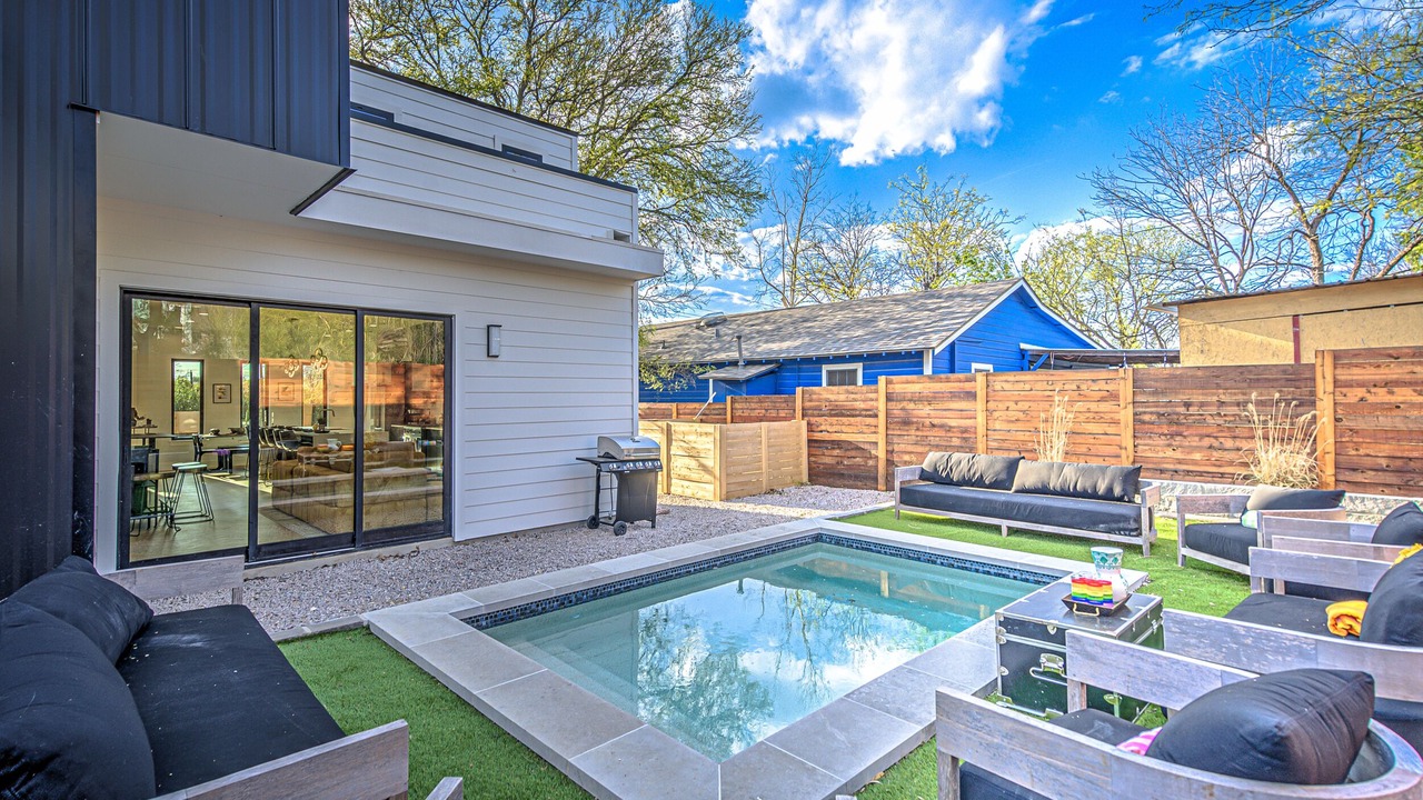 Photo of Outdoor in McKinley Heights