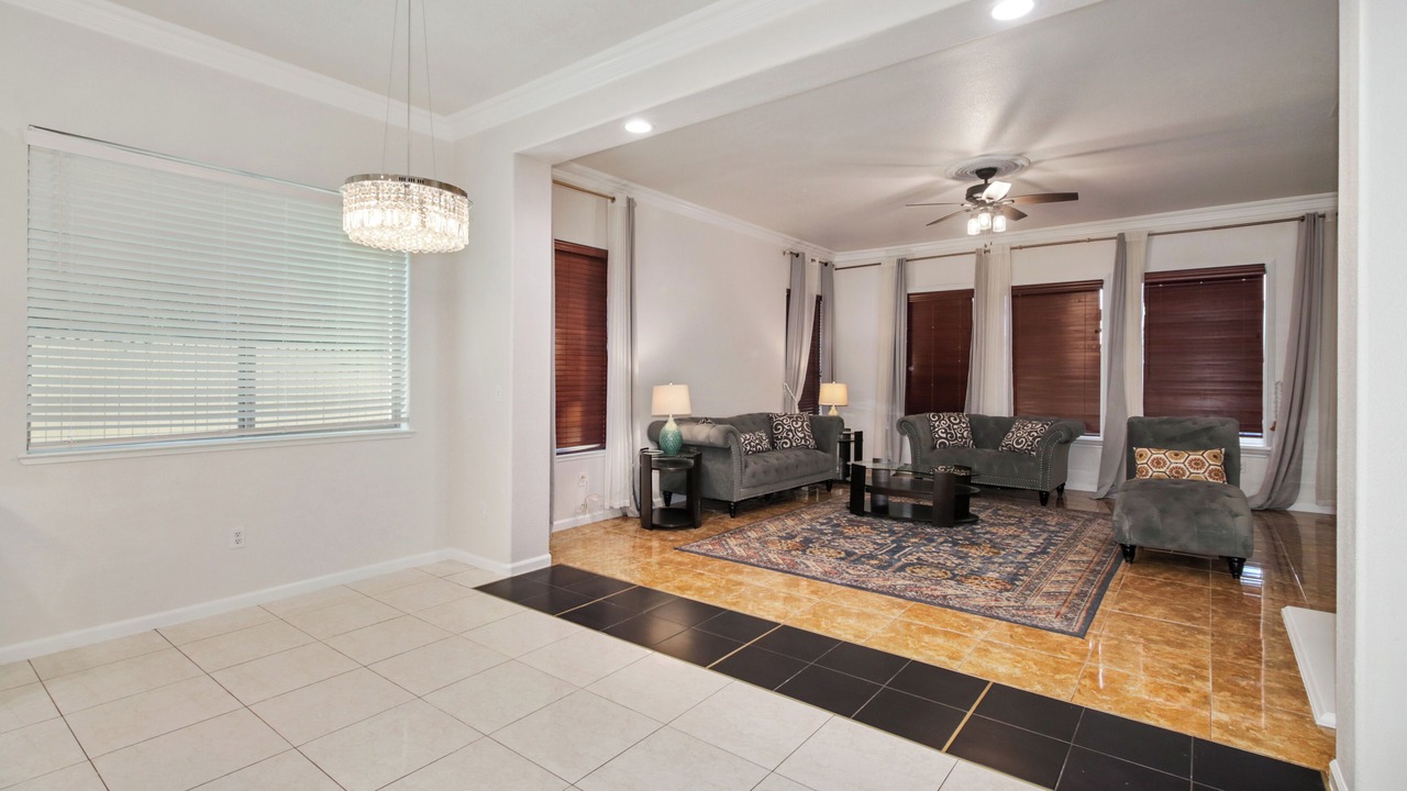 Photo of Livingroom in Elk Grove