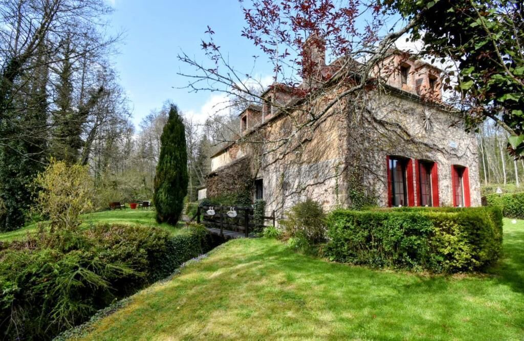 Photo of Outdoor in Feings