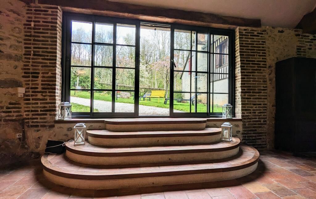 Photo of Others in Feings