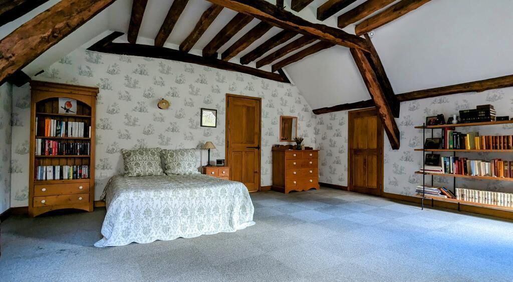 Photo of Others in Feings