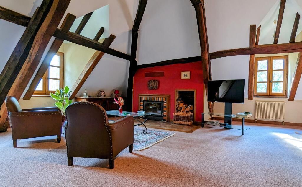 Photo of Others in Feings