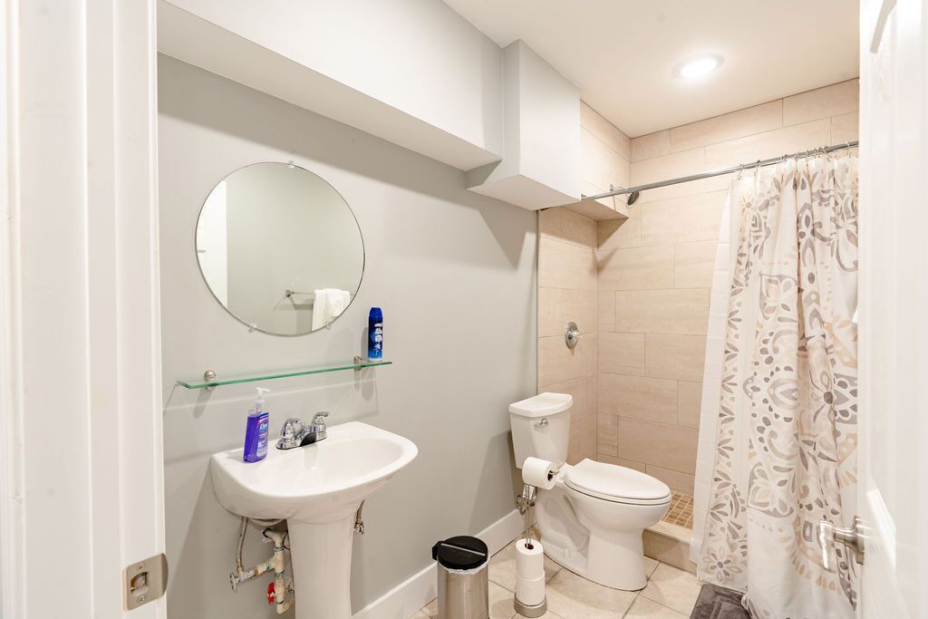 Photo of Bathroom in Higden