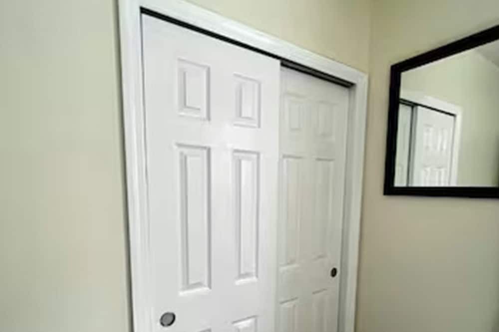 Photo of Outdoor in Jamaica Hills