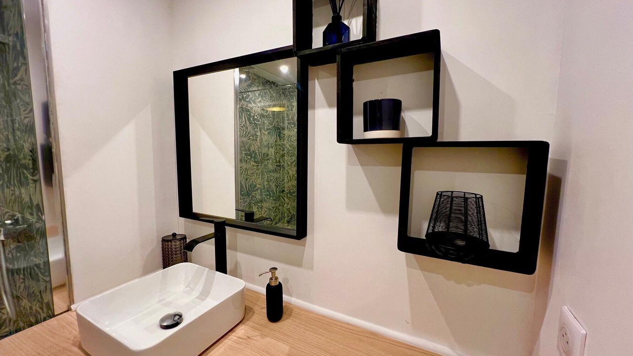 Photo of Others in La Californie