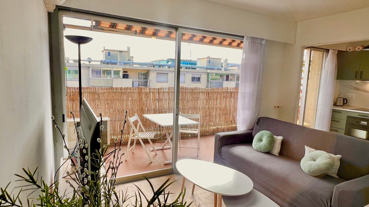 Photo of Others in La Californie