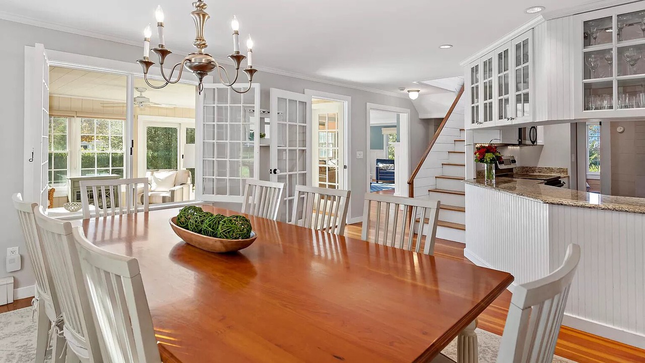 Photo of Others in West Hyannisport