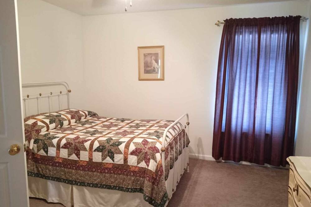 Photo of Bedroom in Gainesville