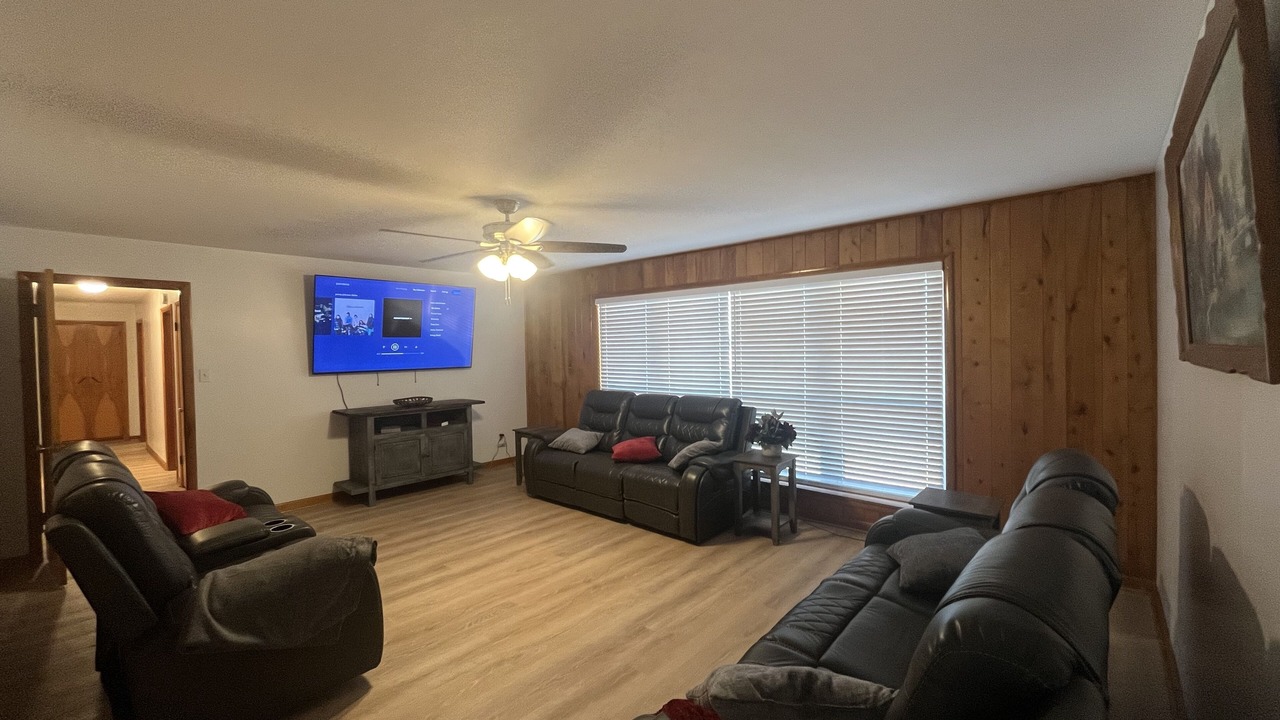 Photo of Livingroom in Magazine