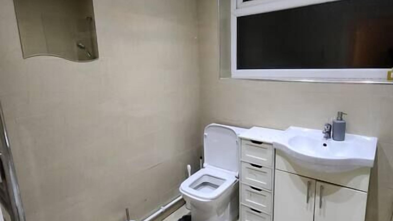 Photo of Others in Tilbury