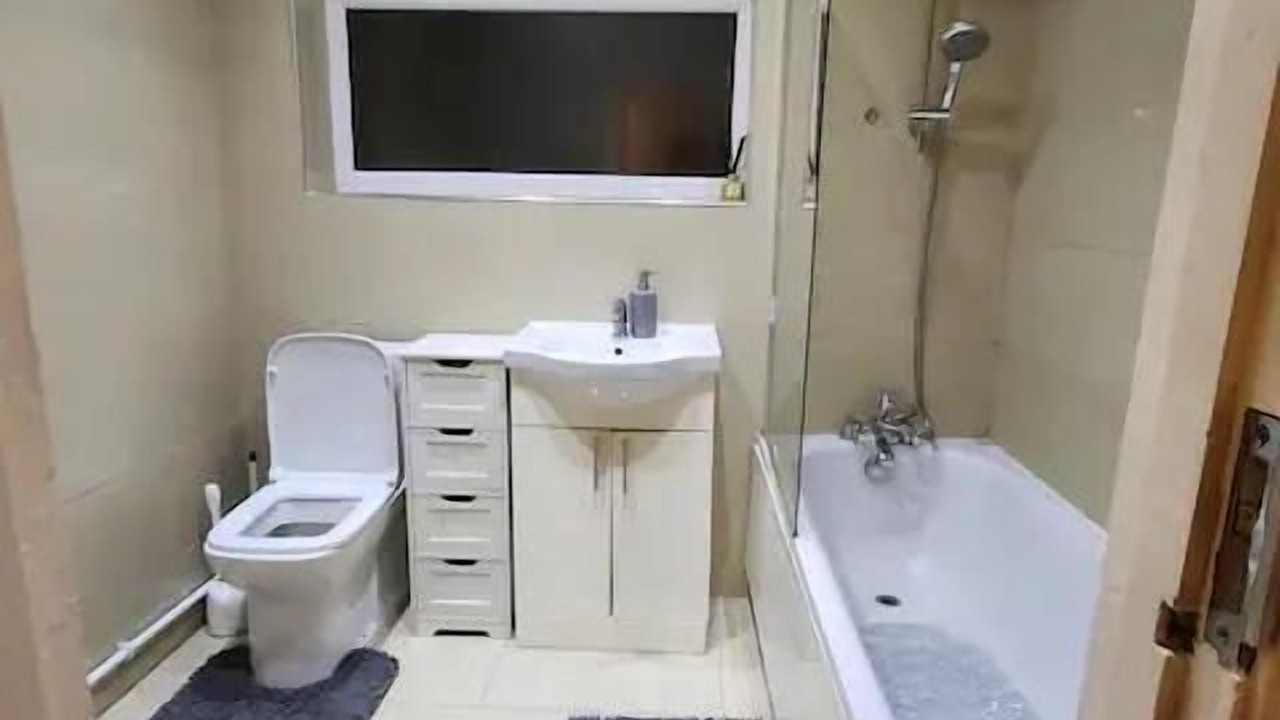 Photo of Others in Tilbury