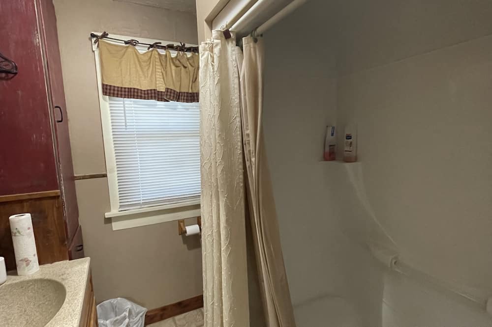 Photo of Bathroom in Wood Lake
