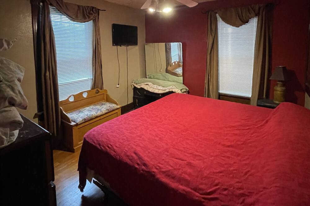Photo of Bedroom in Wood Lake