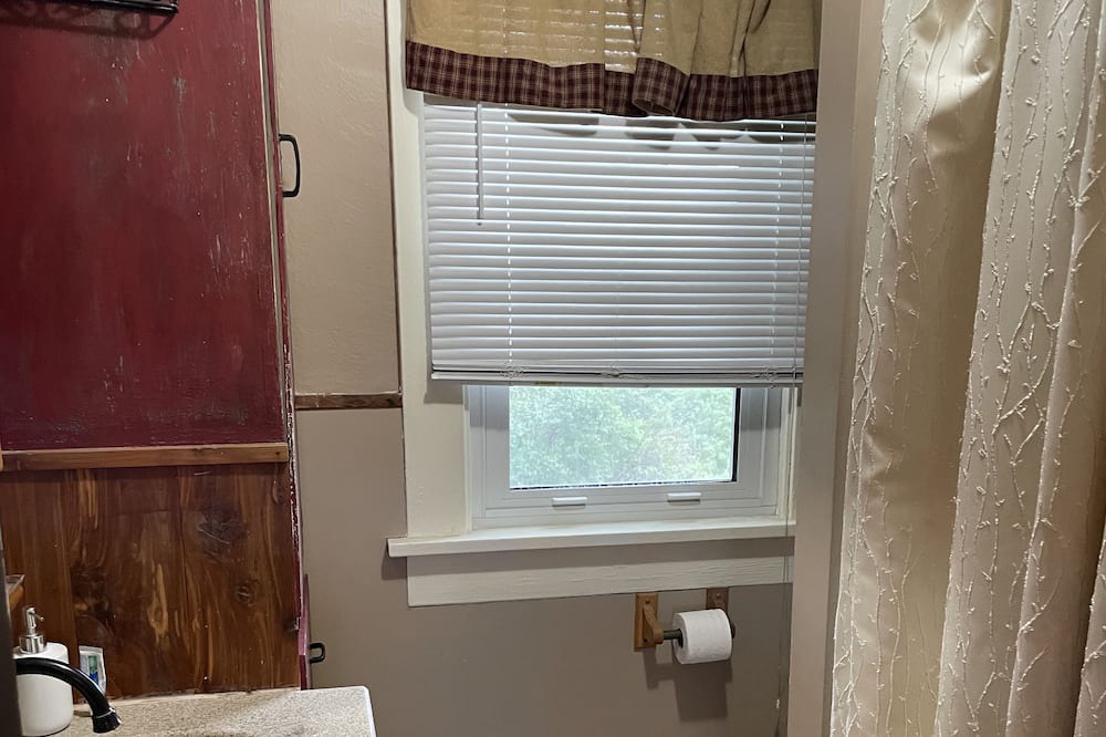 Photo of Bathroom in Wood Lake
