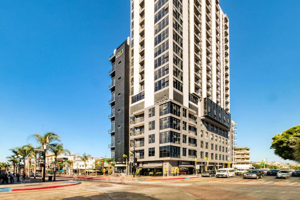 Photo of Others in Avenida Revolucion