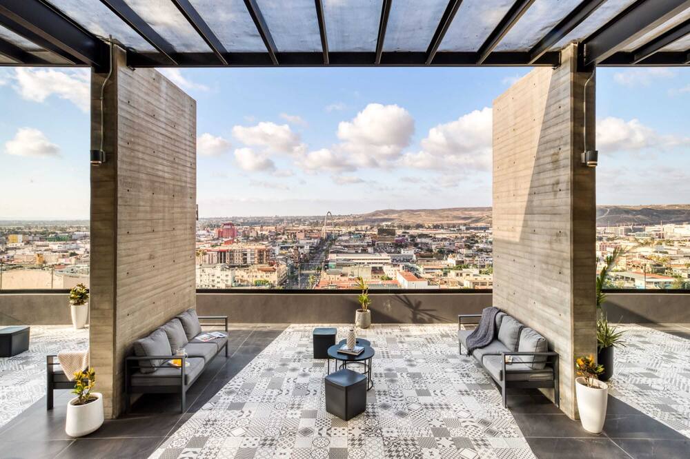 Photo of Others in Avenida Revolucion