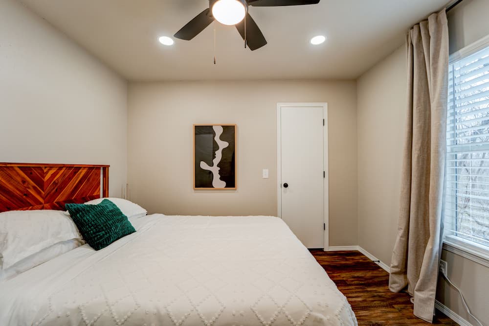 Photo of Bedroom in Bentonville