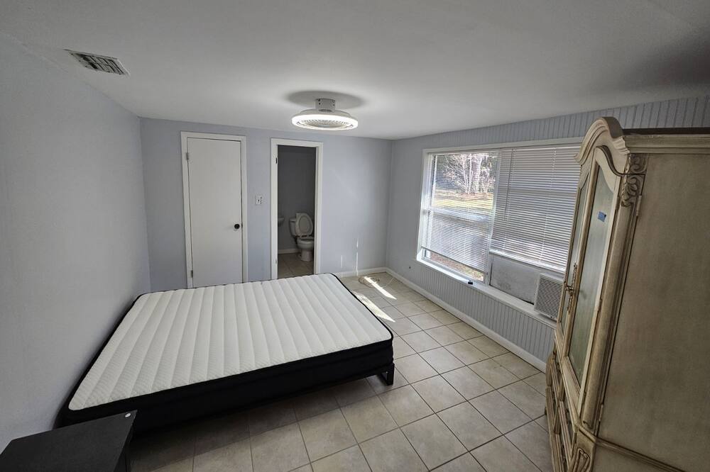 Photo of Bedroom in Homosassa