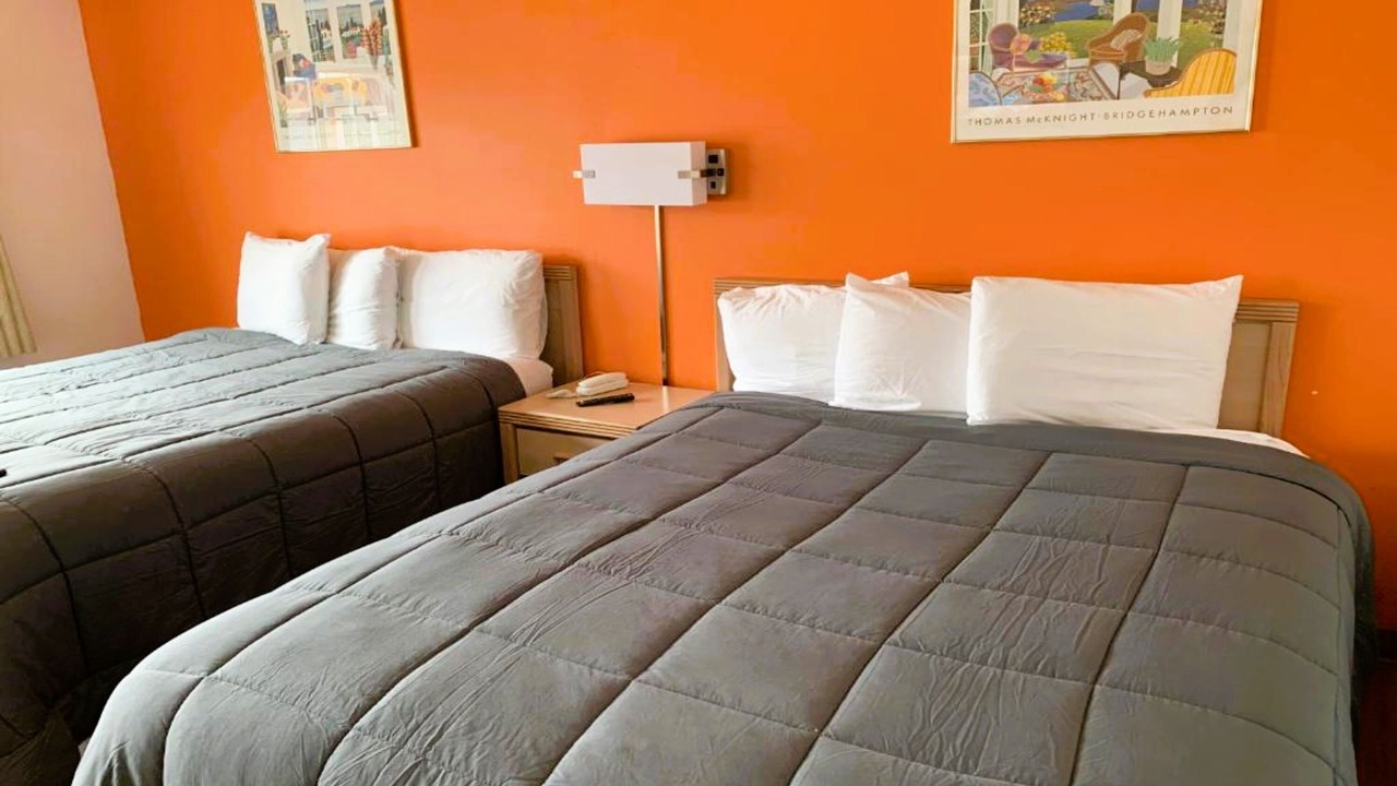 Photo of Bedroom in Larkspur