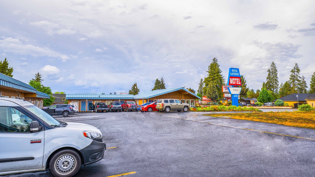 Photo of Others in Larkspur