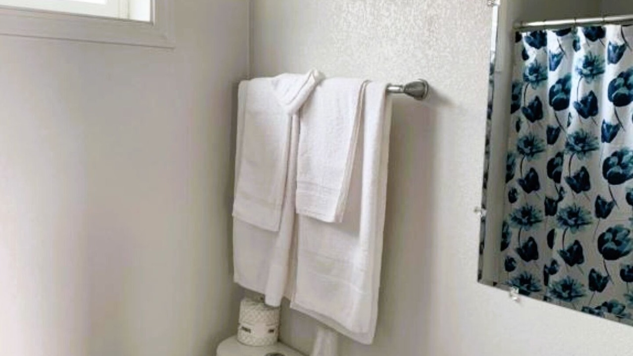 Photo of Bathroom in Larkspur